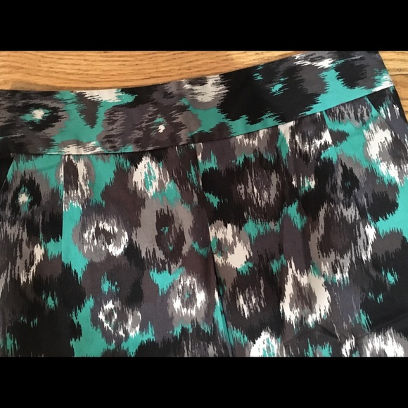 NWT Express Pencil Skirt Size 2 Black & Green/Blue - Picture 4 of 12